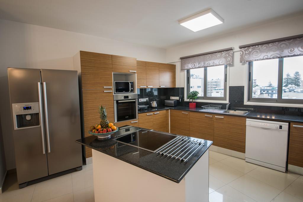 דירות לרנקה Skylight Megaron מראה חיצוני תמונה
