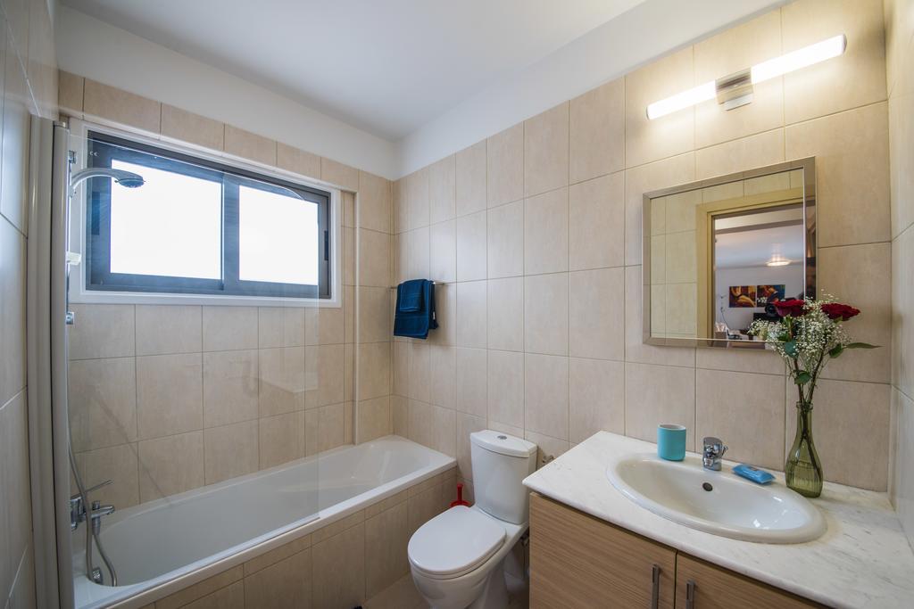 דירות לרנקה Skylight Megaron מראה חיצוני תמונה