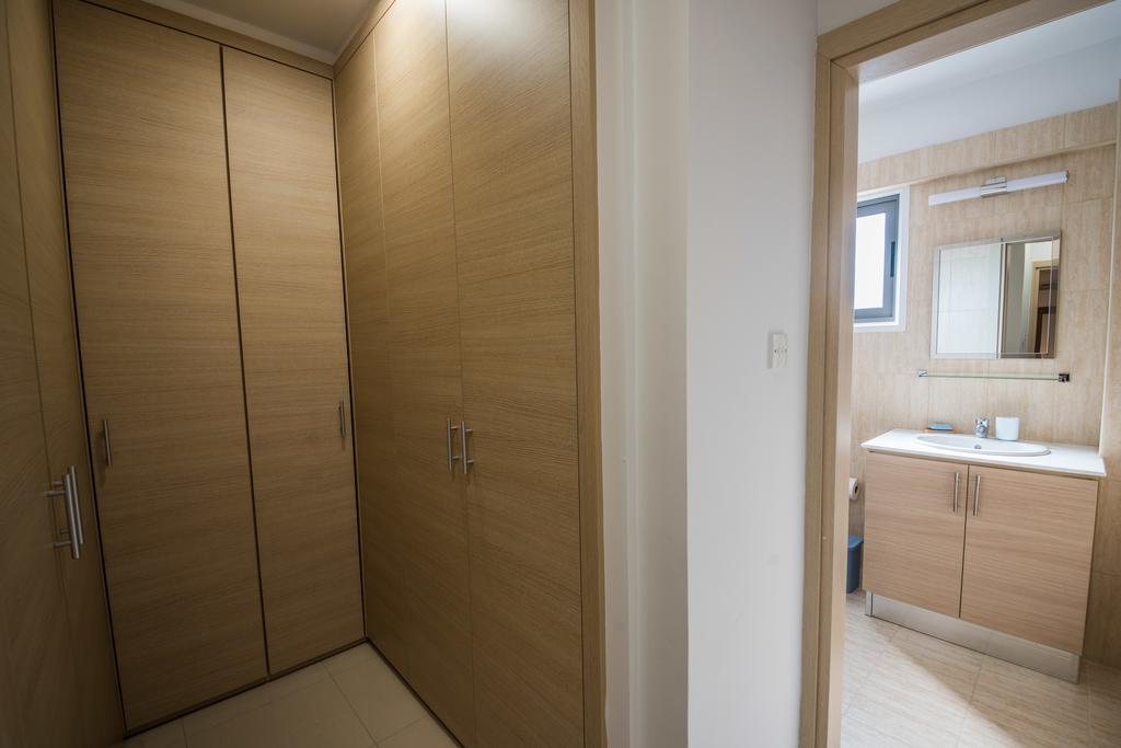 דירות לרנקה Skylight Megaron מראה חיצוני תמונה